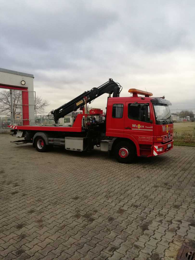 Mercedes Benz Atego 1528