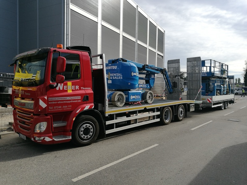 DAF CF 400 mit Rampe