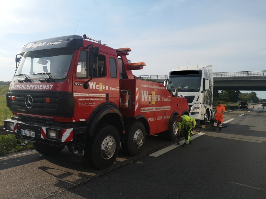 Mercedes Benz SK 3544